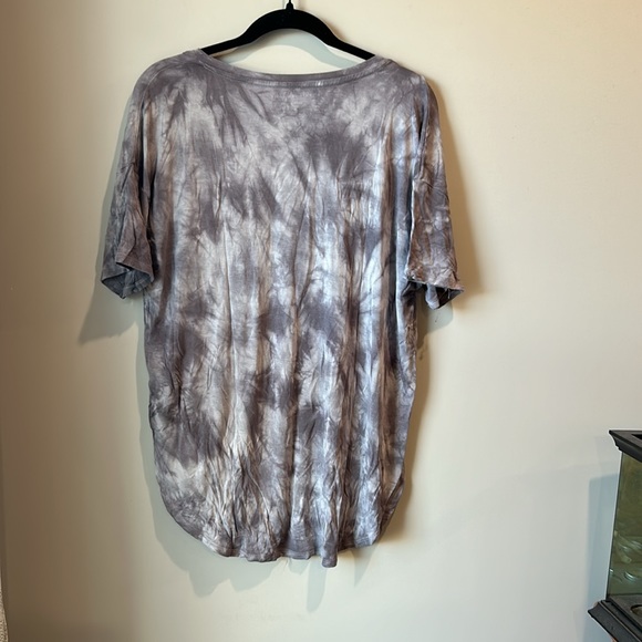 AE tie dye shirt - Picture 2 of 4